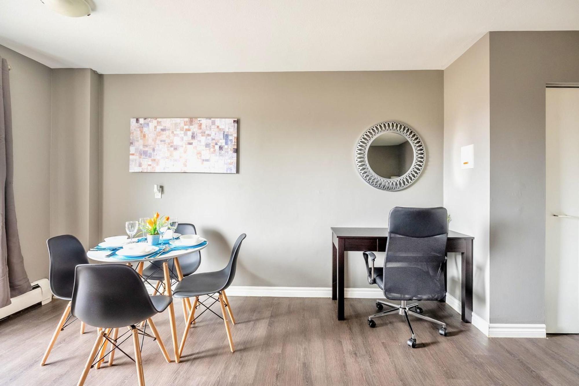 Newly Renovated 2Br Unit In Glenview West Apartment Хамилтън Екстериор снимка