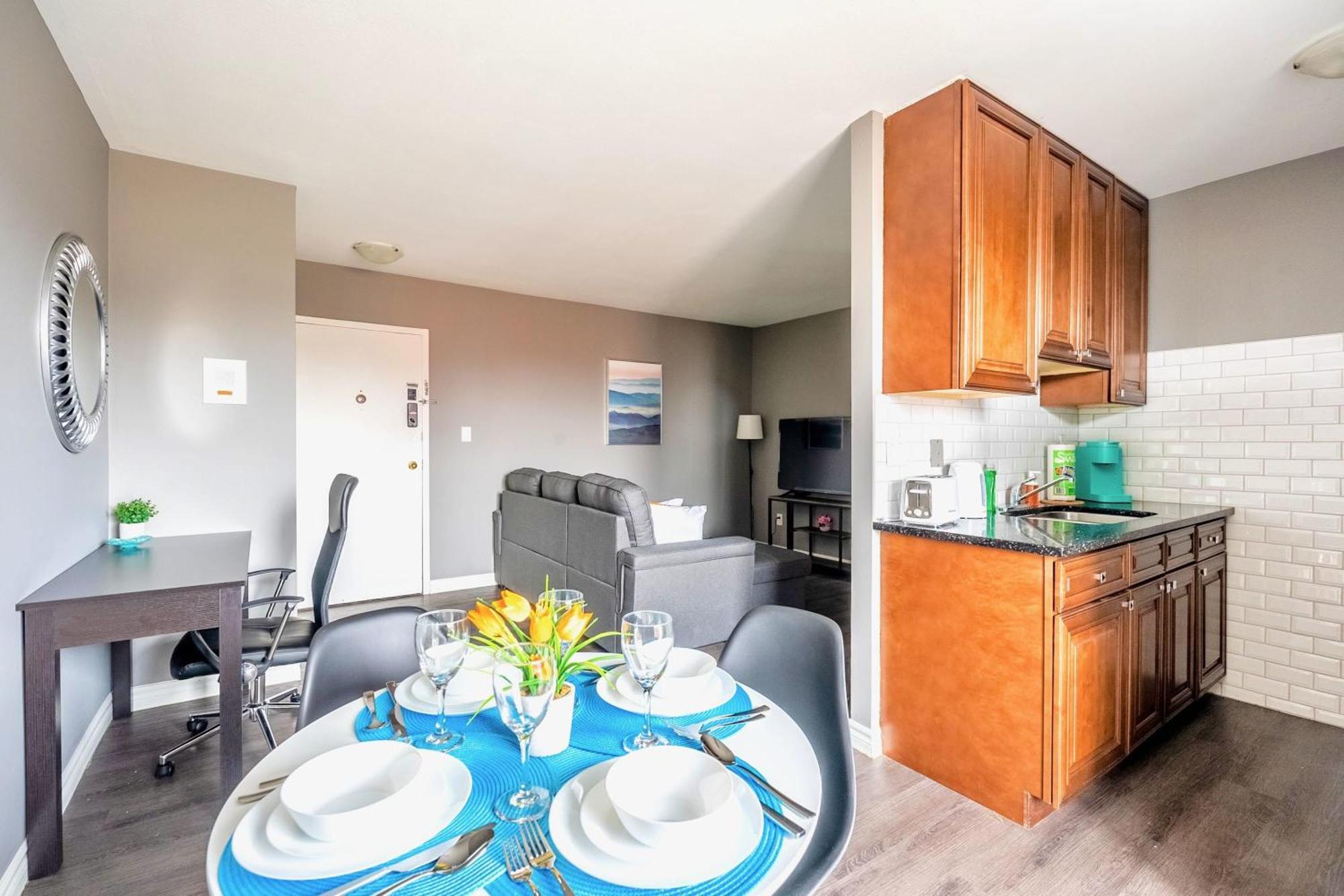 Newly Renovated 2Br Unit In Glenview West Apartment Хамилтън Екстериор снимка